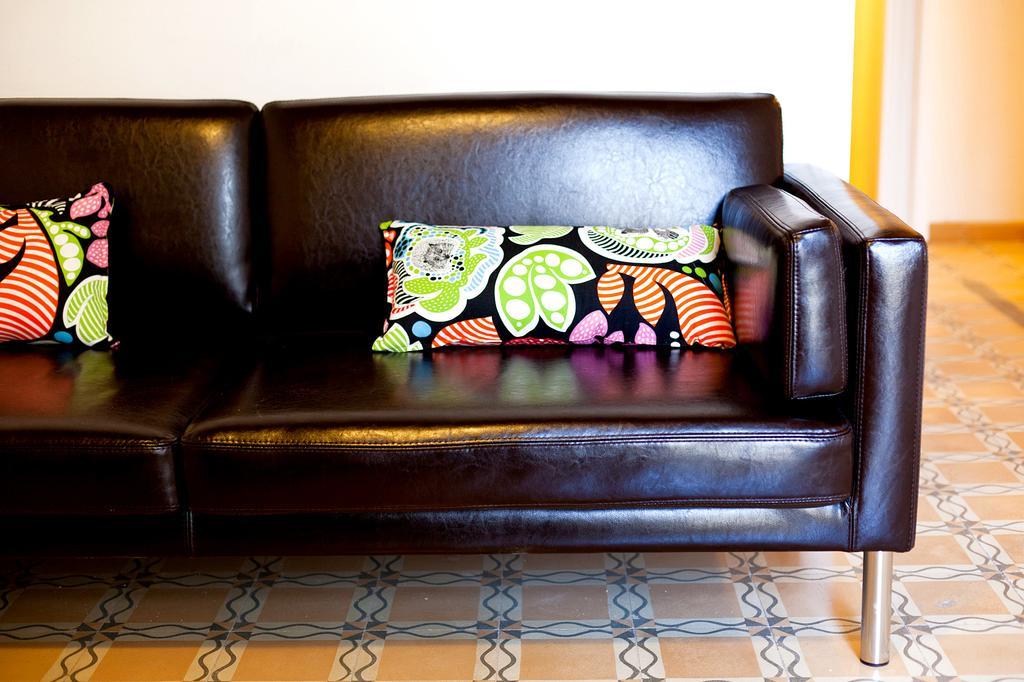 Piso En Poblesec Apartment Barcelona Exterior photo
